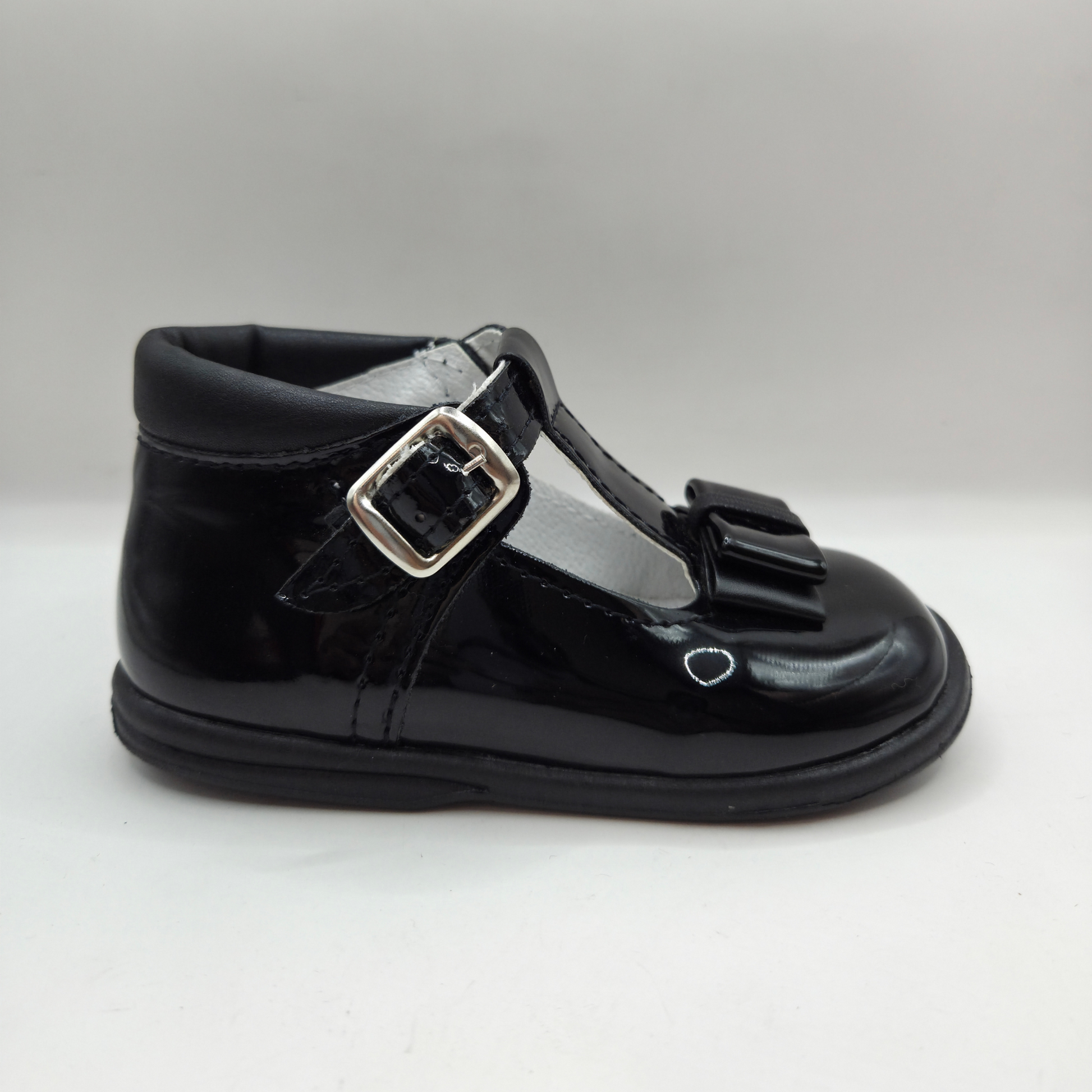 2105 NEGRO CHAROL